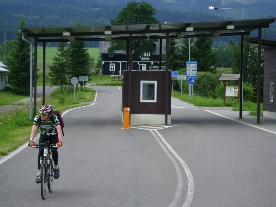 granica Mostowice