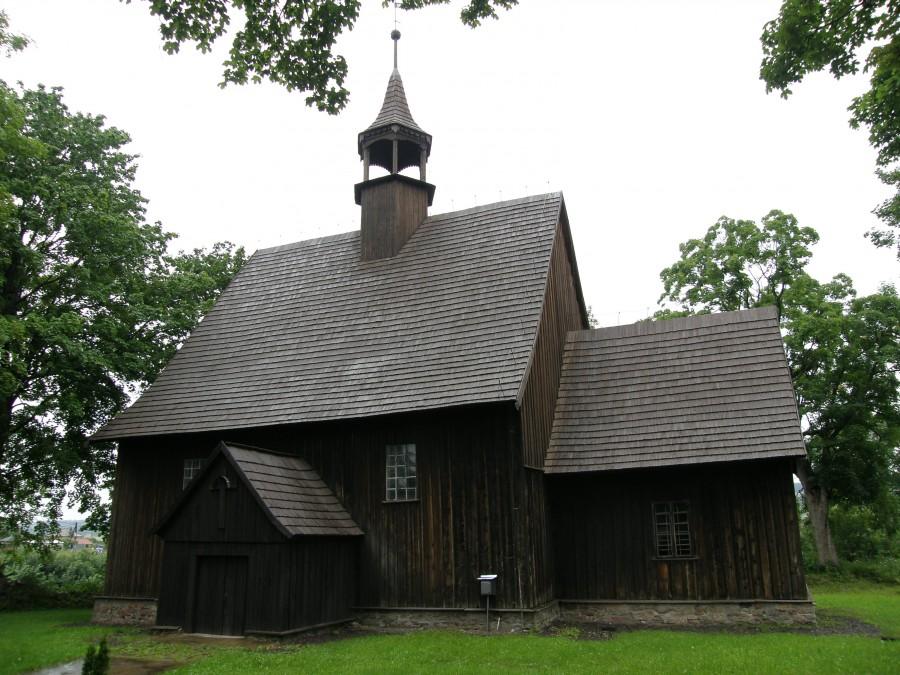 Kościółek w Rybnicy Leśnej