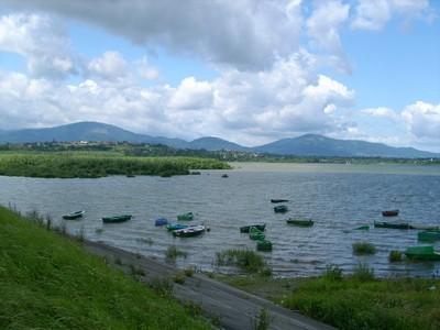 Żywieckie Lake, w tle Skrzyczne i inne wierzchołki :)