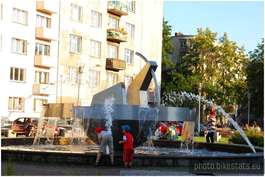 Sosnowiec - Fontanna na placu Ćwierka