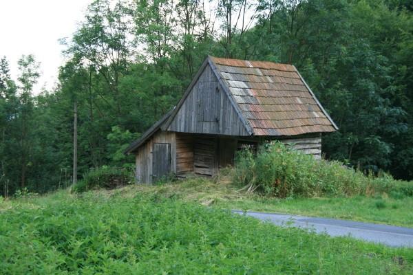 Szałas w Kiczni