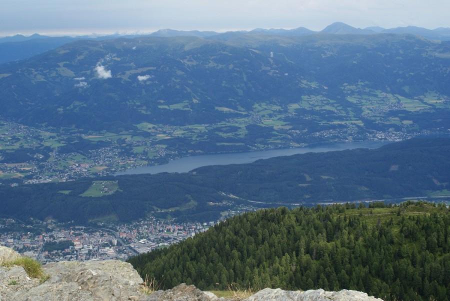 Poniżej Spittal i jezioro Millstattersee