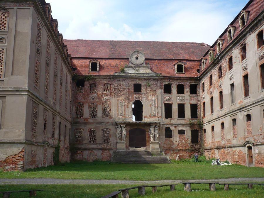 Brody - pałac Heinricha von Brühla