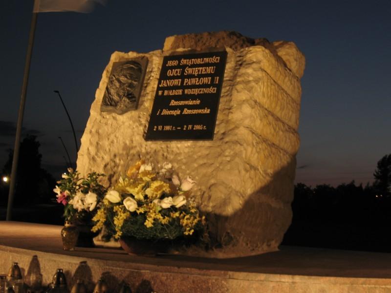 W parku.