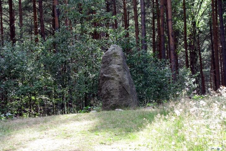 Stela na tzw. kurhanie "Księżniczki z Leśna"