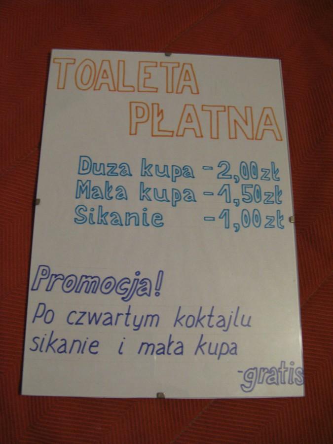 Nierowerowa wywieszka w WC u rowerowej Kosmy ;-)