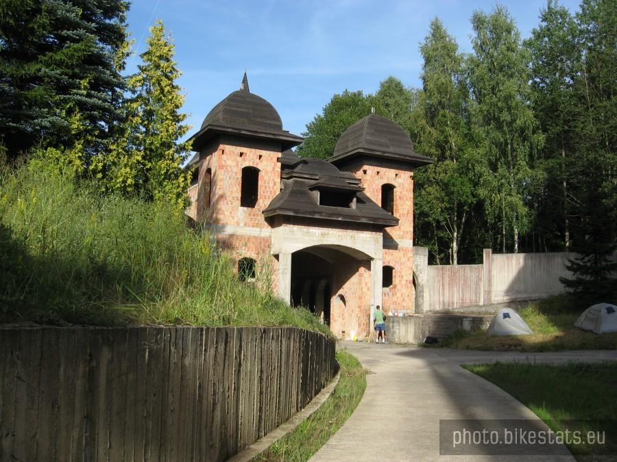 Zamek w Łapalicach
