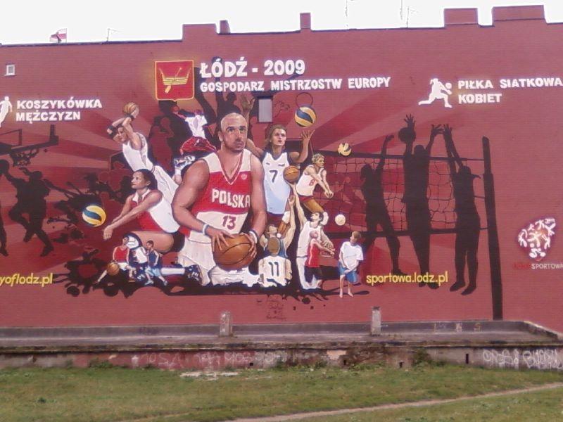 Mural przy Limanowskiego 15