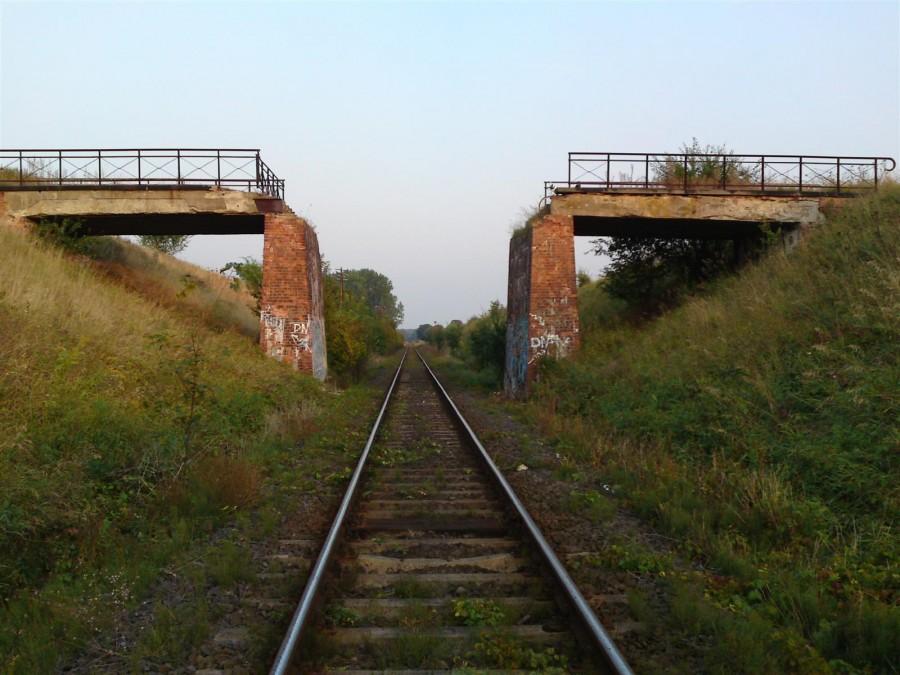 Wiadukt bez przęsła z dołu