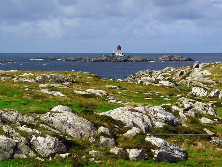 Røvær, wyspy