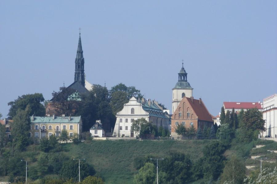 Stare miasto widziane od dołu