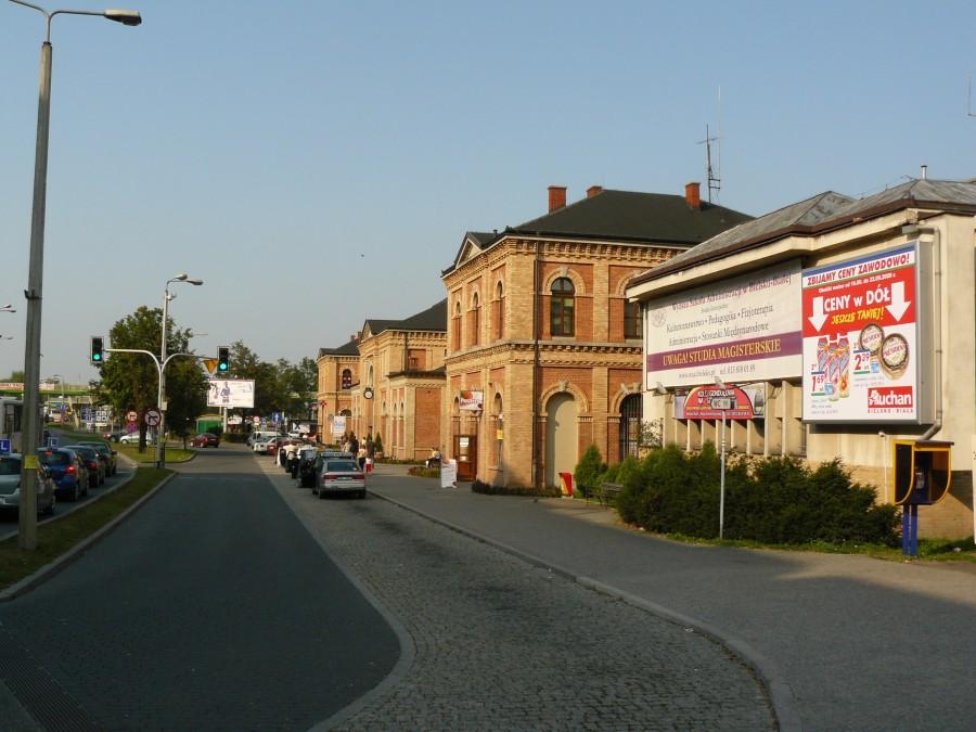 Koniec tarasy - dworzec w Bielsku.
