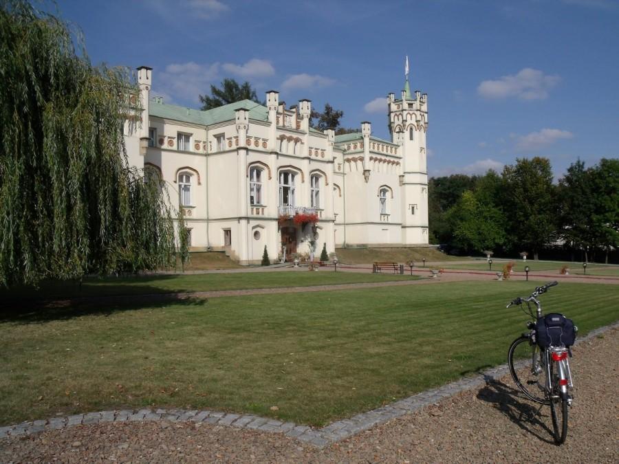 pałac w Paszkówce