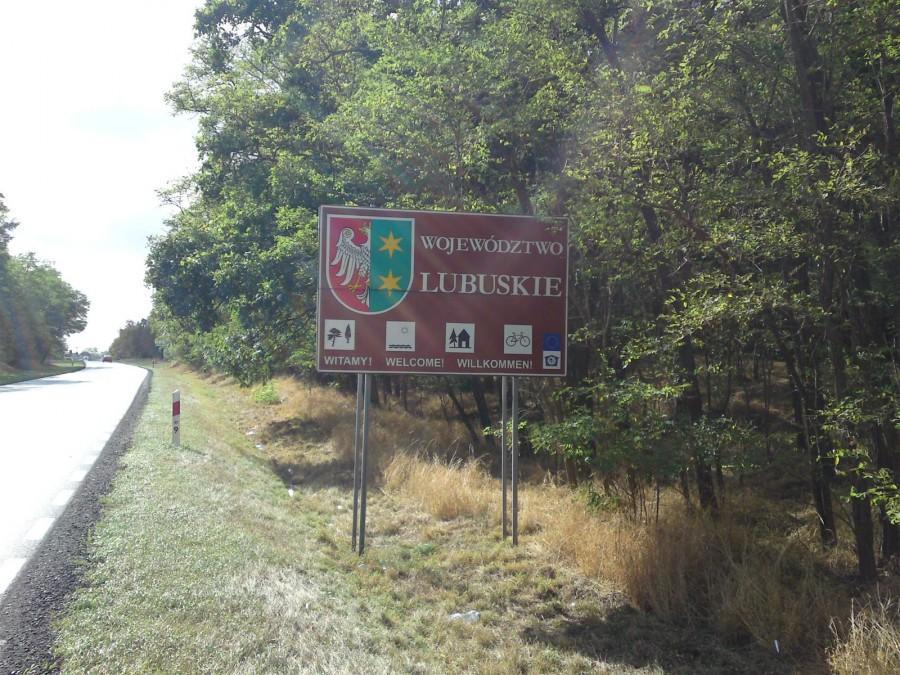 Kilka kroków dalej Wita województow Lubuskie :)