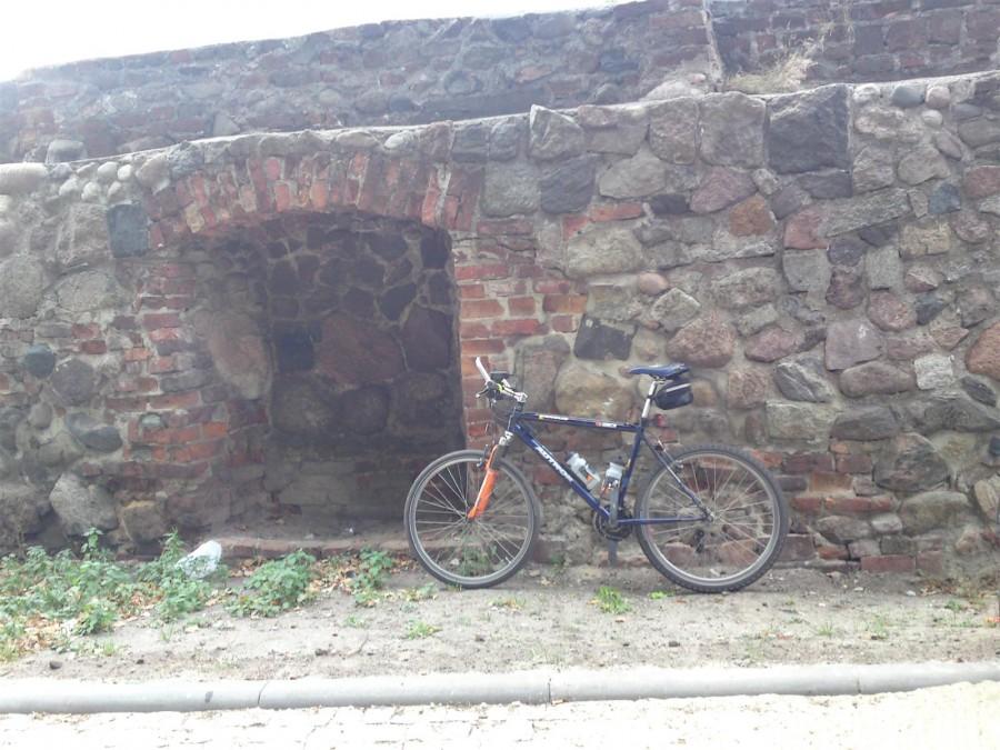 Mury miejskie w Sulechowie i mój bicykl