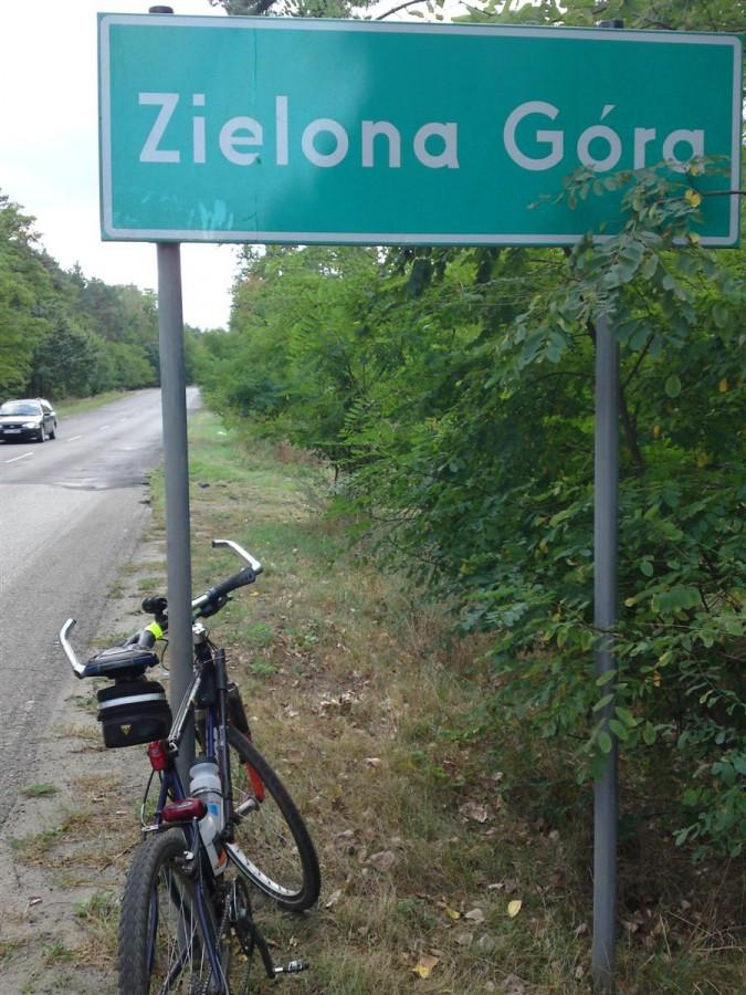 Zielona Góra ? aby napewno, wszędzie las, ciagle pod górę, a zabudowań i miasta nie widać