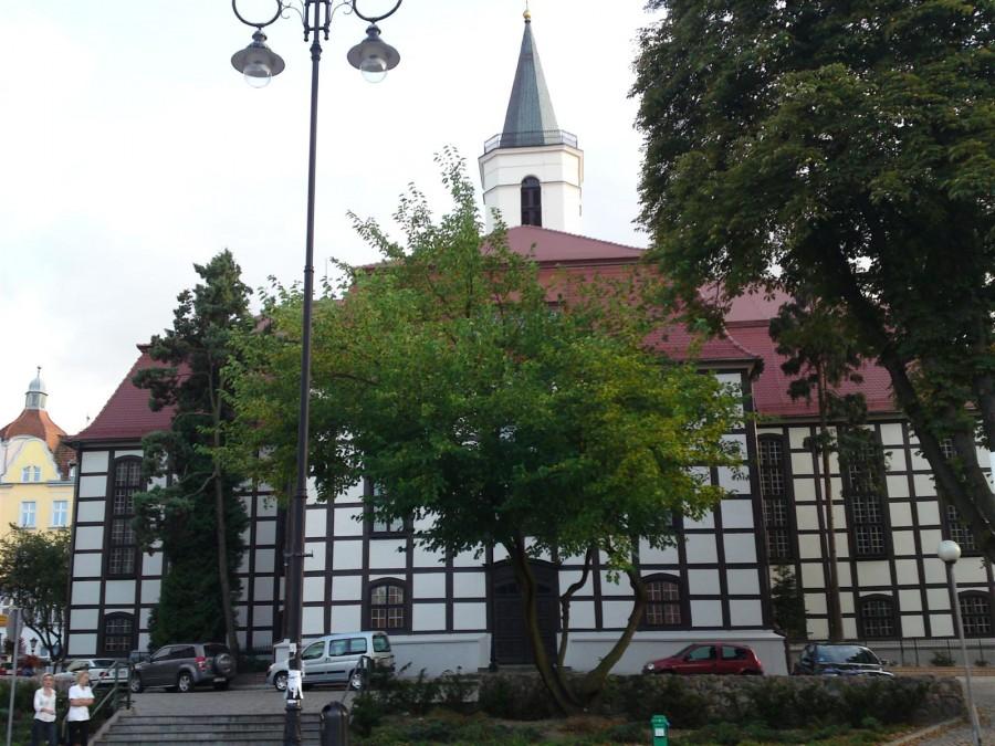 i ostatnie już ujęcie Kościoła MB Częstochowskiej w Zielonej Górze