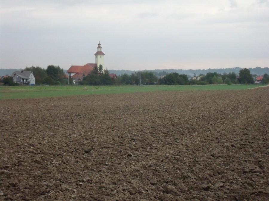 pusto i ponuro