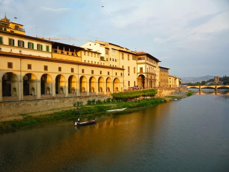 Rzeka Arno, Florencja