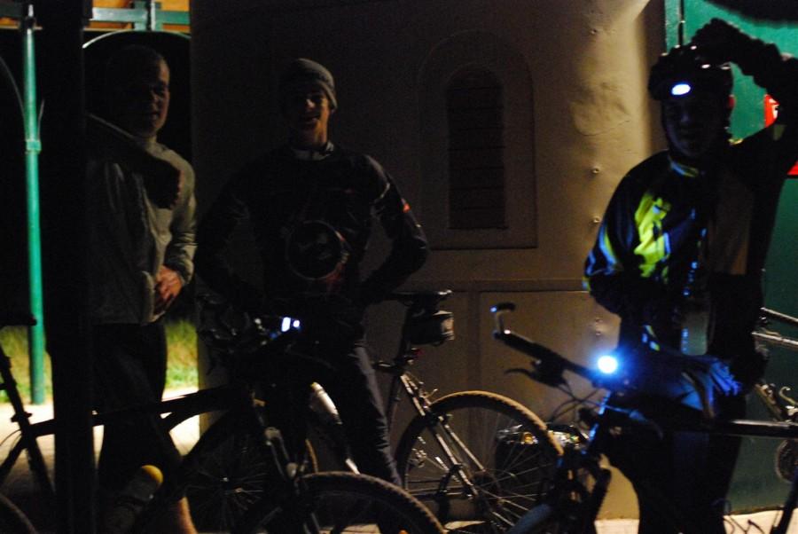 Dziewicza Góra 145m n.p.m. zdobyta nocą.