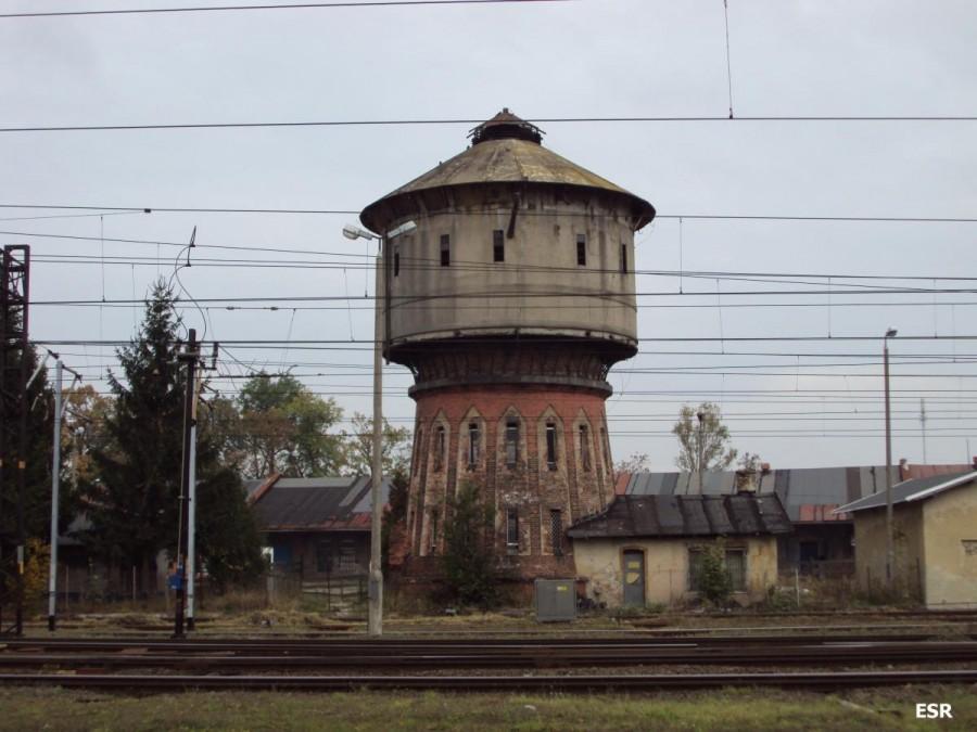 Kolejowa wieża ciśnień.