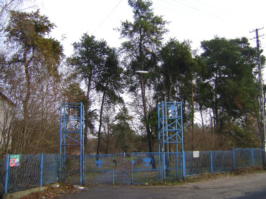 Teren po byłym ośrodku wypoczynkowym dla dzieci Caritasu.