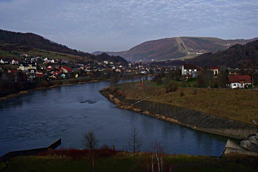 widok z zapory w Tresnej na Żar