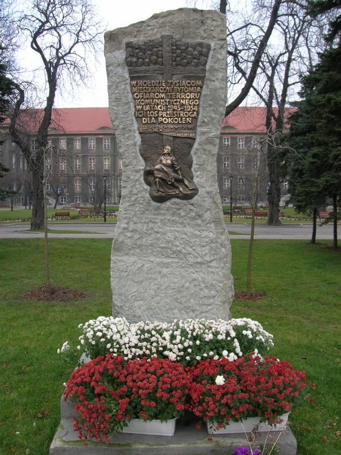 Pomnik ofiar komunizmu w Bytomiu
