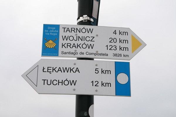Drogowskaz w Zawadzie