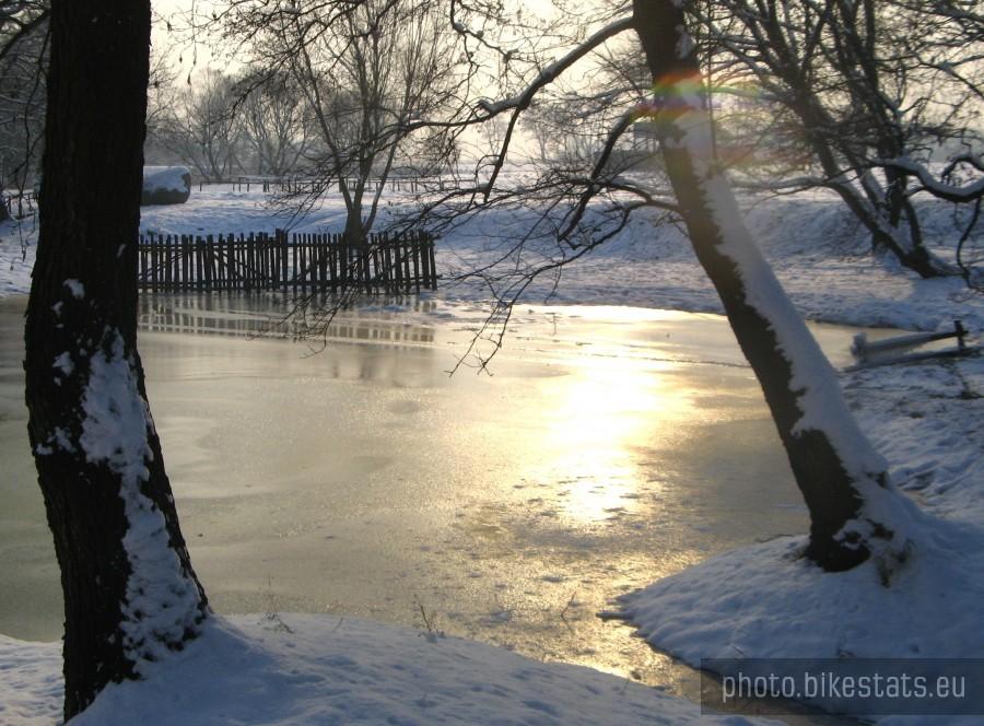 szykują lodowisko dla Zochy