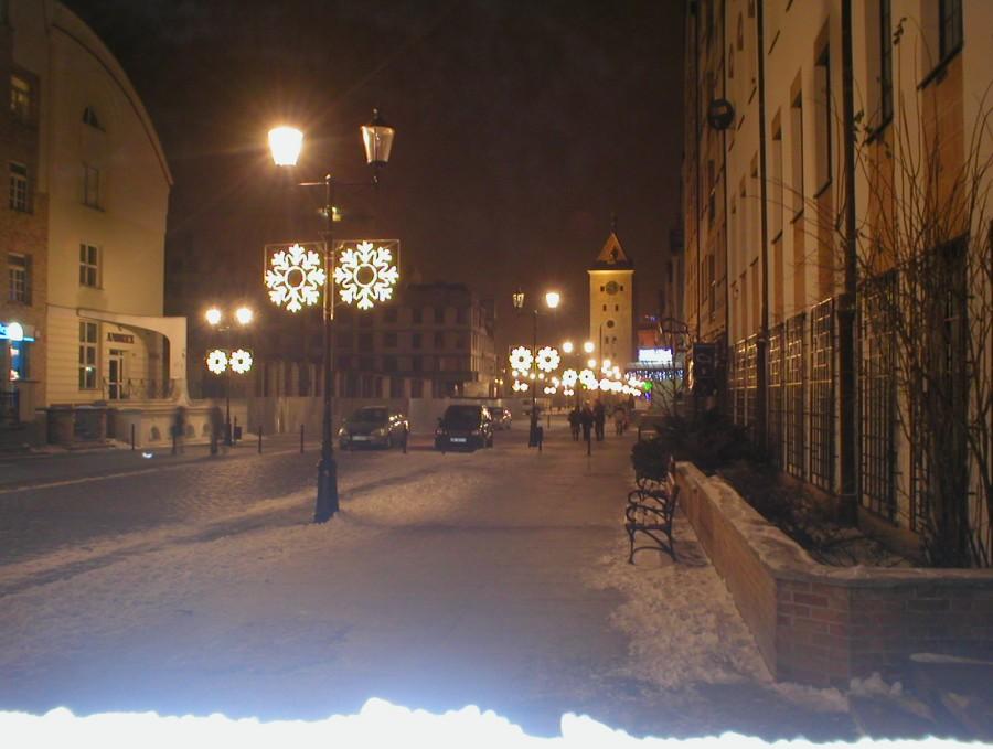 STARY RYNEK i BRAMA TARGOWA