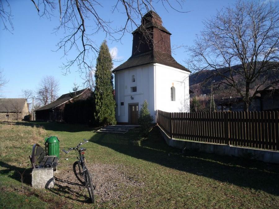 Kapliczka w Porąbce