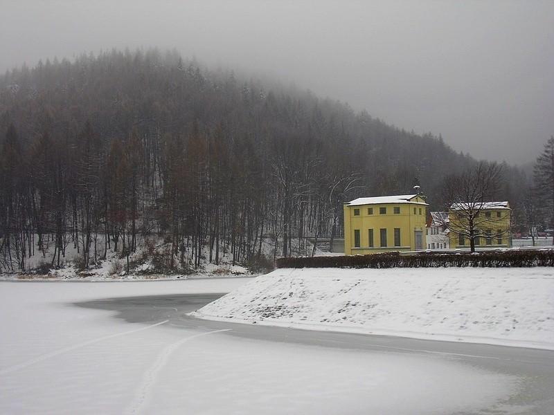 lody puszczają