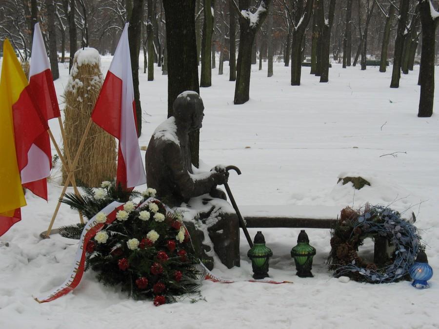 Ławeczka Jana Nowaka-Jeziorańskiego