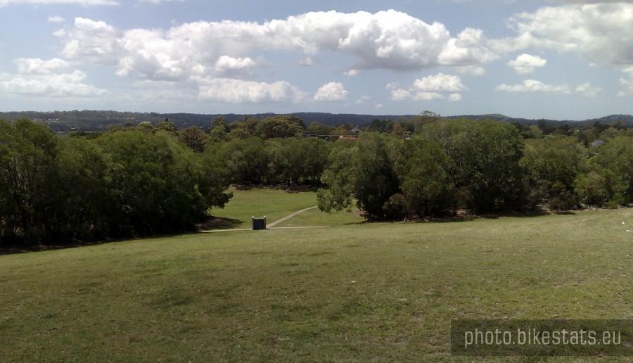 Widok z lokalnego szczytu [Logan City, QLD, Australia]