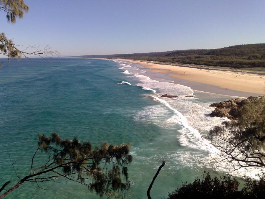 Main Beach w Pt Look-Out [North Stradbroke Island, QLD, Australia]
