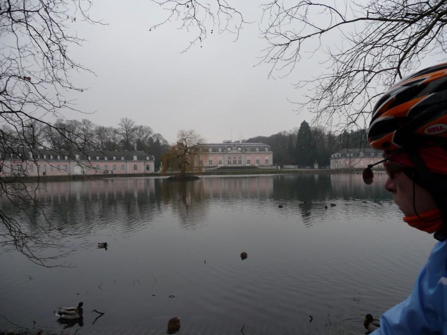 Düsseldorf - Leverkusen Rhein Tour