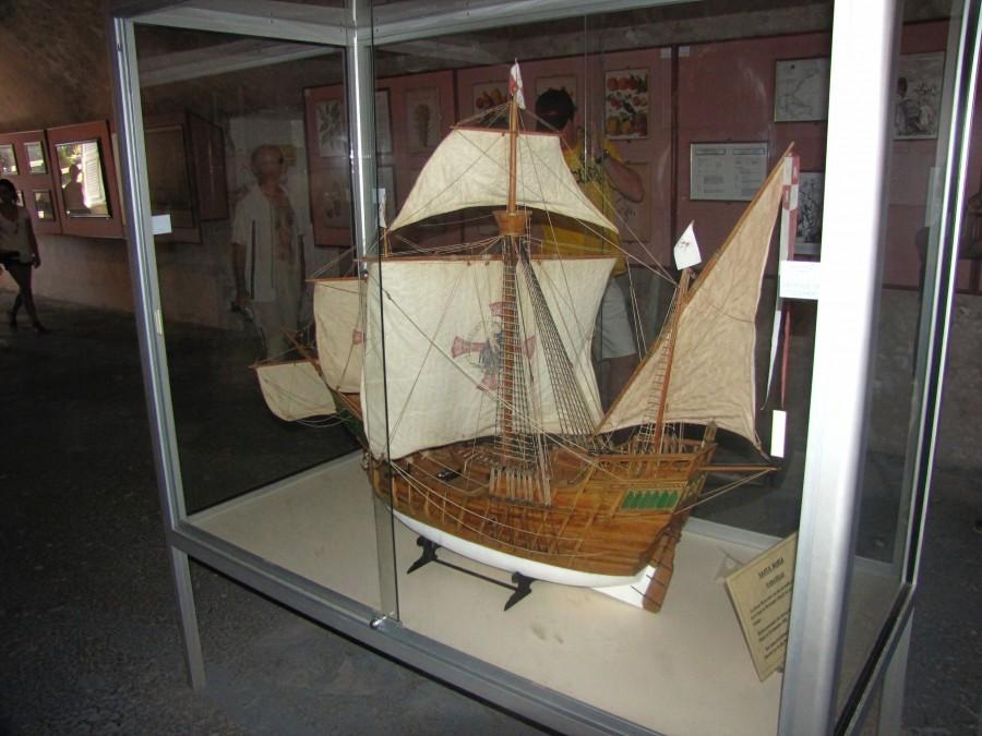 Model karaweli Santa Maria - statku Kolumba