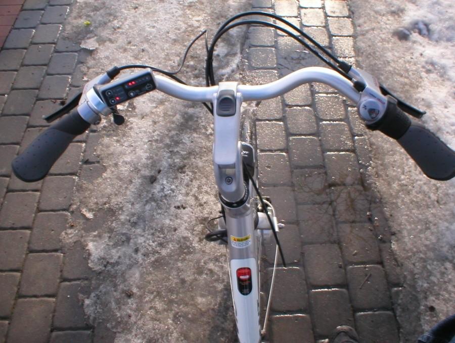ELEKTRYCZNY KOKPIT