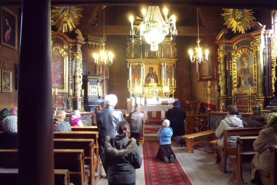 Wnętrze Kościoła w Graboszycach