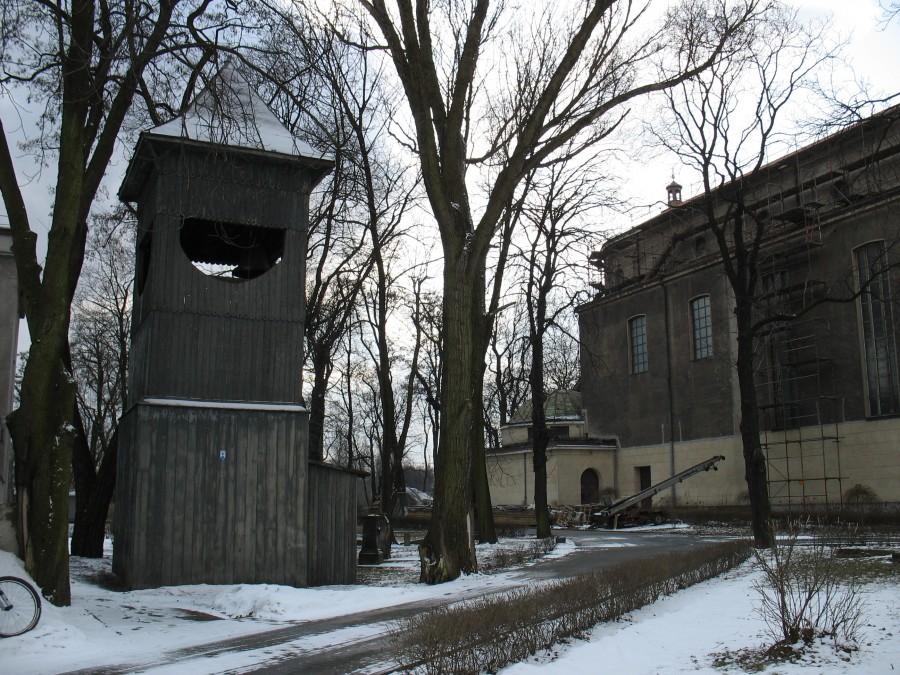 Cmentarz Kamionkowski - dzwonnica