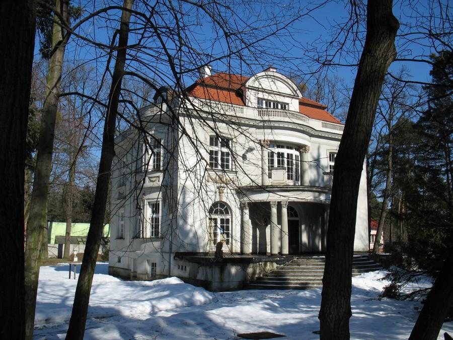 Konstancin - willa Izyhali