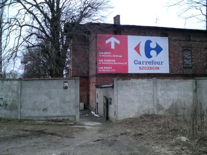 Rudera z reklamą