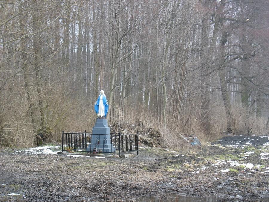 Powsin - Figura MB na Zapłociu