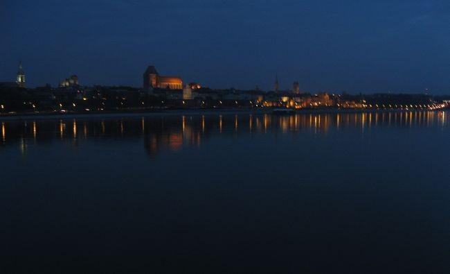Toruń wieczorem