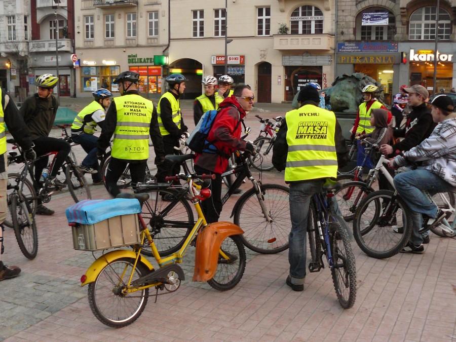 Rowerzyści wszystkich Mas łączcie się :)