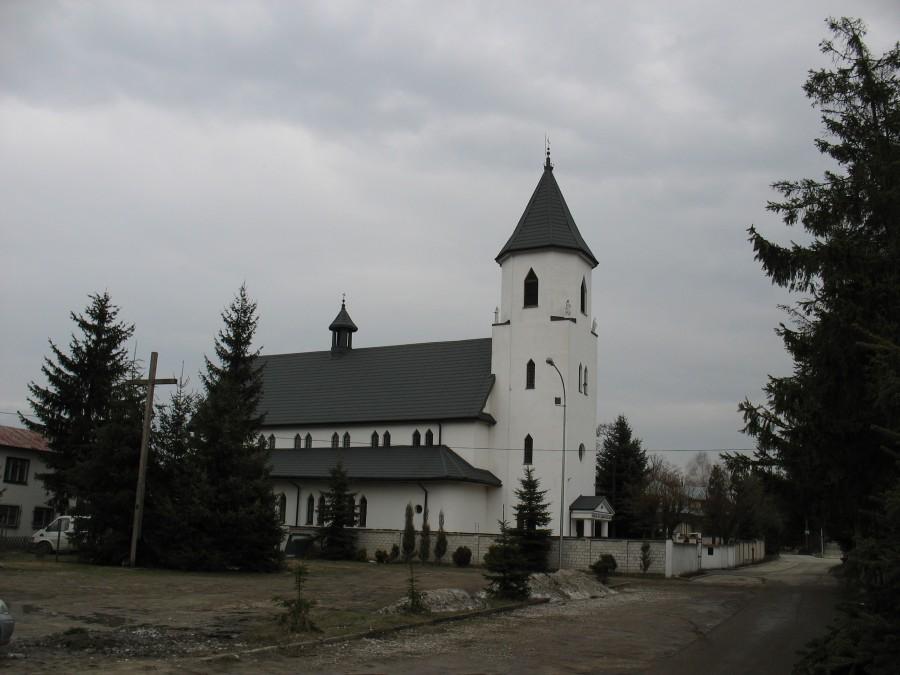 Żabieniec - kościół pw. św. Jadwigi