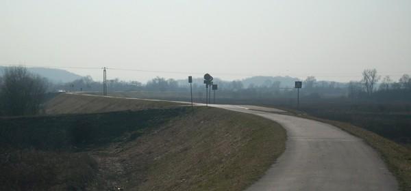Ścieżka dalej biegnie
