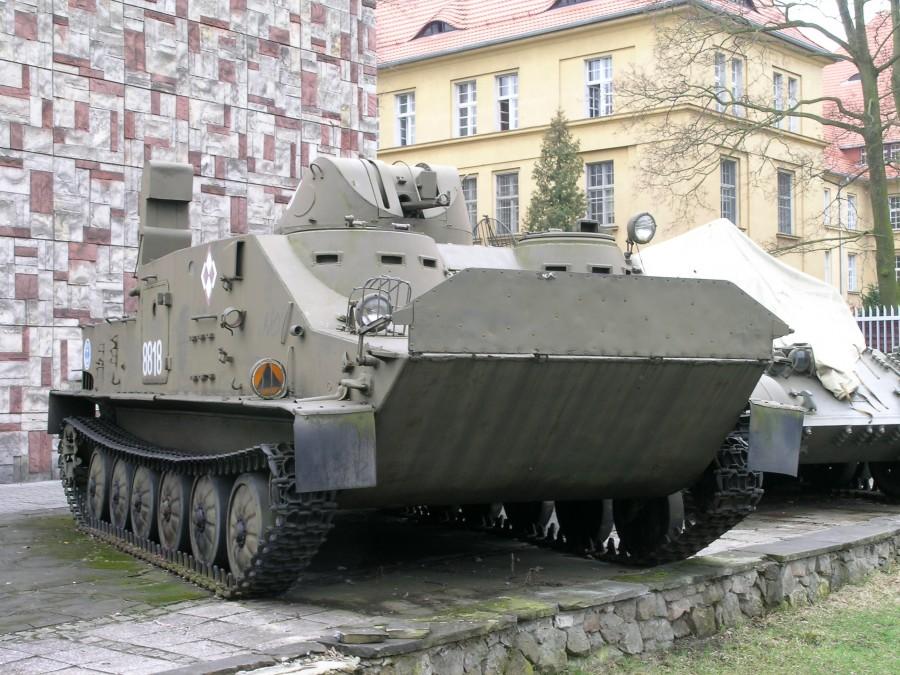 Transporter opancerzony