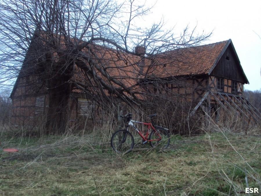 Dom podcieniowy.
